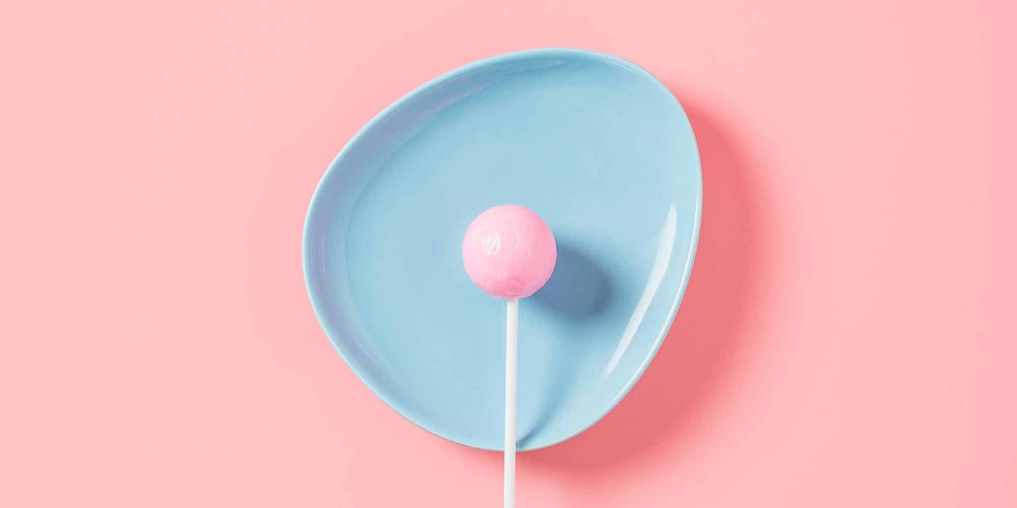 Lollipop in a Small Plate Lollipop in a Small Plate